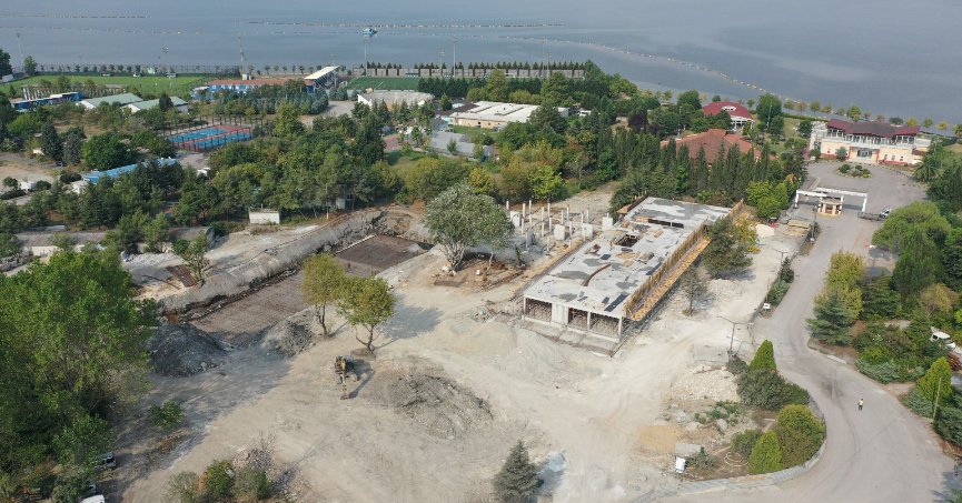 İzmit Engelsiz Yaşam Merkezi’nde dur durak yok