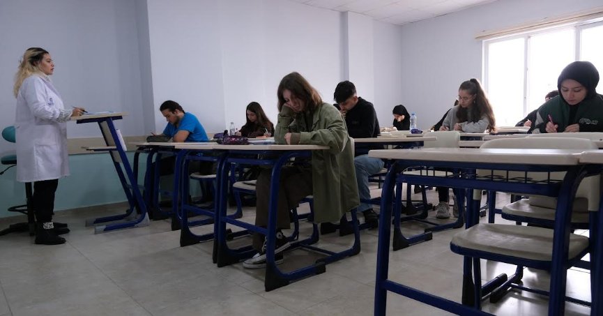 Beş bin 200 öğrenci ders başı yaptı