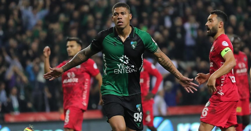 Kocaelispor son nefeste 3 puanı kaptı