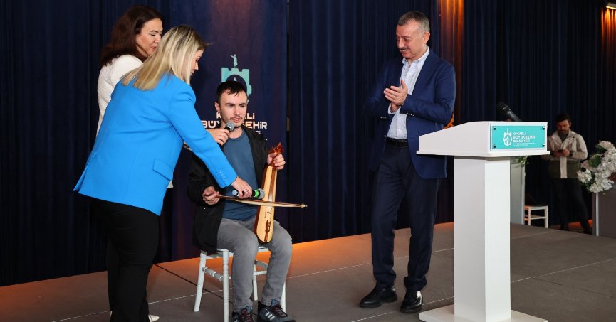 “Sevemeyen Bir Kalpten Daha Engelli Ne Olabilir Ki”