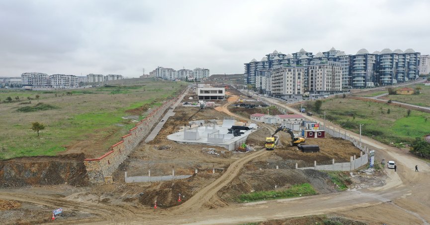 Çayırova Millet Bahçesine bin 500 ağaç