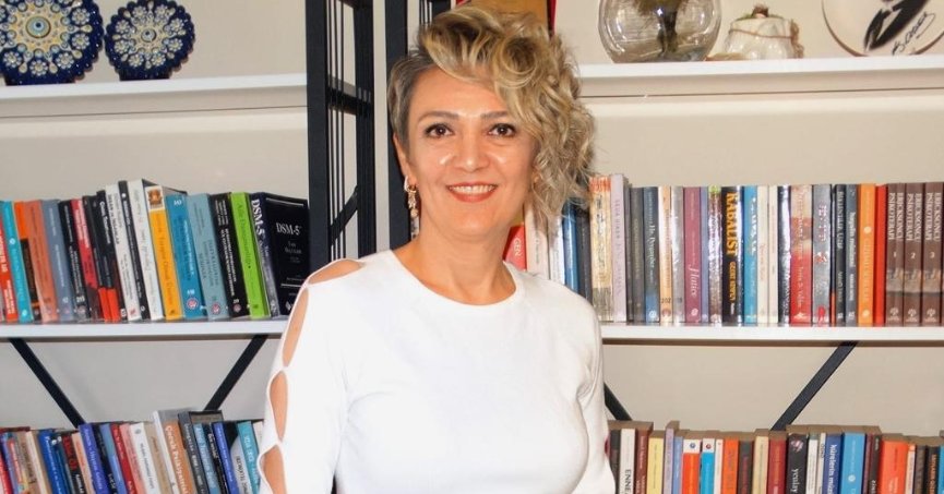 Görünmeyen Bir Maske