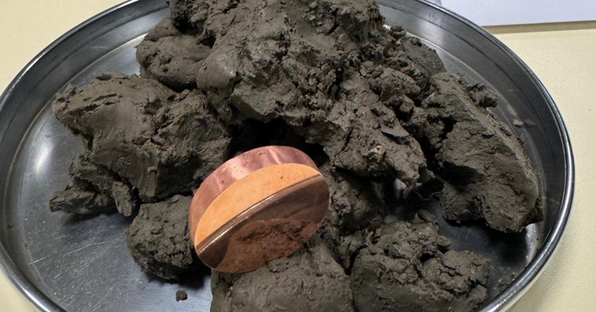 Körfez dip çamurundan tuğla ve balata