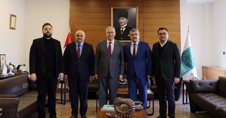 KOÜ Rektörü Prof. Dr. Cantürk’ten KOTO’ya ziyaret