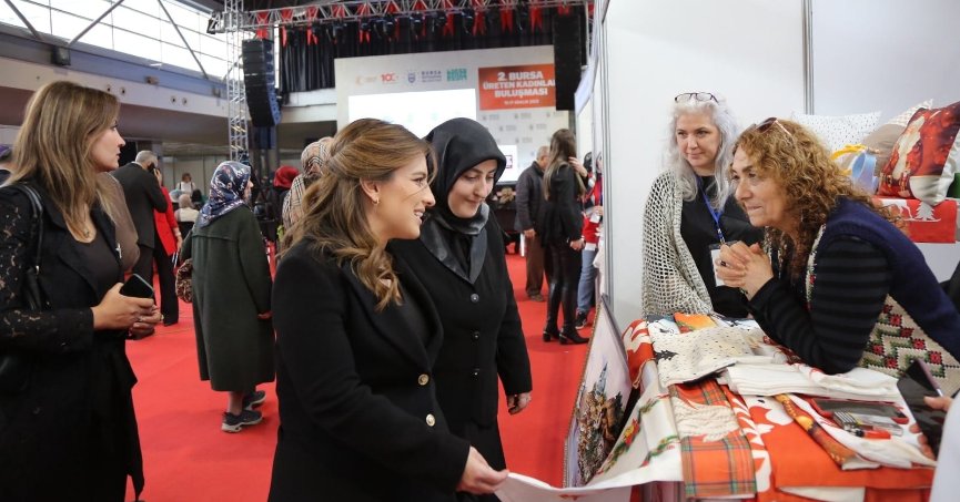 Özcan: “Kadın emeğinin olduğu her yerdeyiz”  