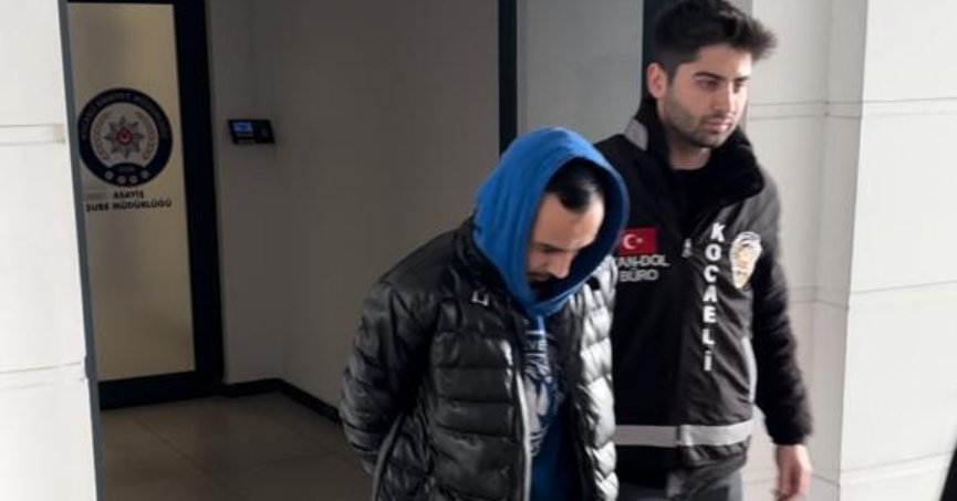 Kendisini savcı diye tanıtıp dolandırdı