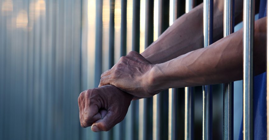 2 yıl hapis cezası alan cezaevine girecek! 