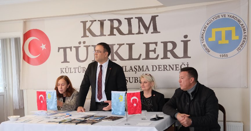 Sertif Gökçe, Kırım Türkleri ile bir arada 