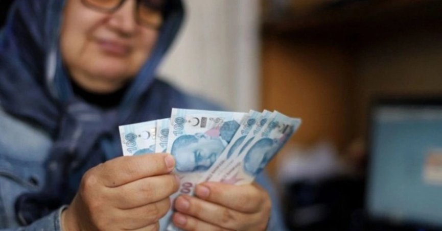 SSK ve Bağ-Kur emeklilerine yeni ek zam!