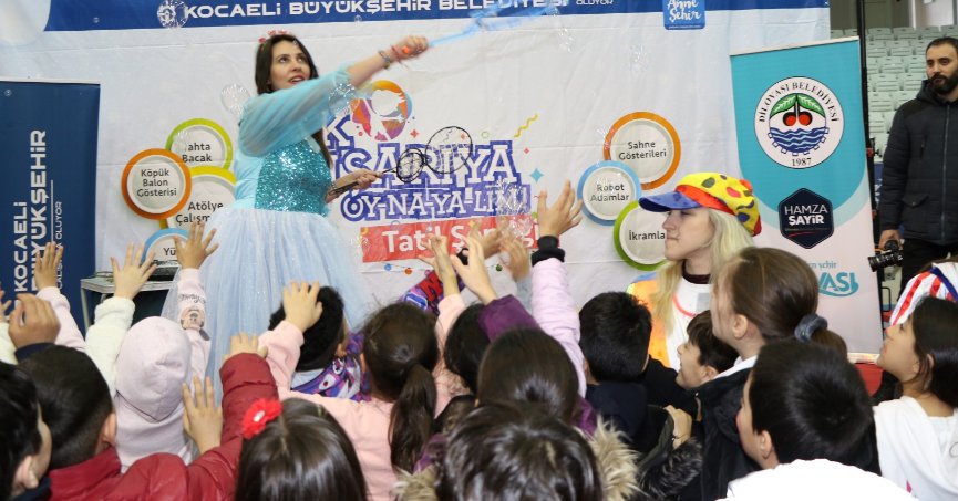 Tatil şenliği ‘Çık Dışarıya Oynayalım!’ başladı