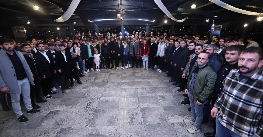  “Gençler, Türkiye Yüzyılı’nın mimarı olacak”