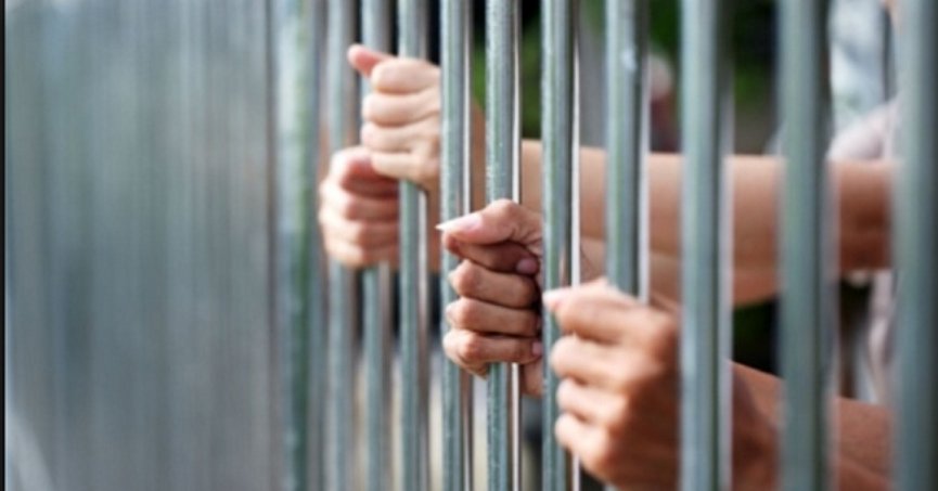  512 düzensiz göçmen sınır dışı edildi