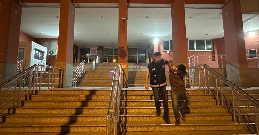 Göçmen kaçakçısı tutuklandı!