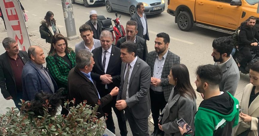 Gencay Yıldıztekin esnafın kalbini kazandı!