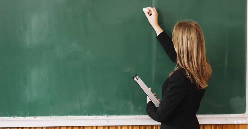 “Öğretmenleri Asgari Ücrete Mahkûm Eden Bu Sistem Değişmeli!”