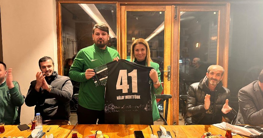 Merttürk, Kartepe Hodri Meydan Taraftarlar Derneği ile bir araya geldi