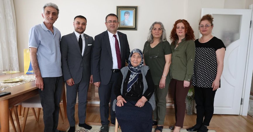 Sizler Bize Şehitlerimizin Emanetisiniz