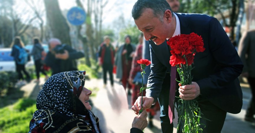 Büyükakın: Mutlu annelerle mutlu gelecek inşa ediyoruz