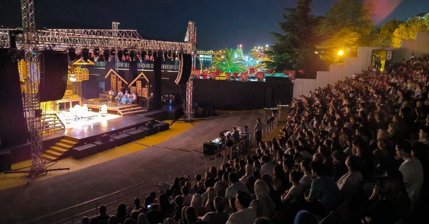 Kocaeli Şehir Tiyatrosu’nun Artık Derince’de Bir Sahnesi Var