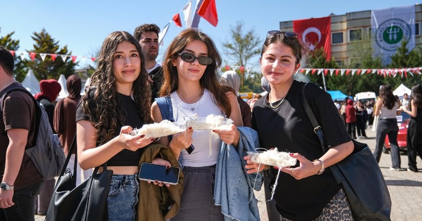 Umuttepe Kampüsü, Büyükşehir’le rengârenk