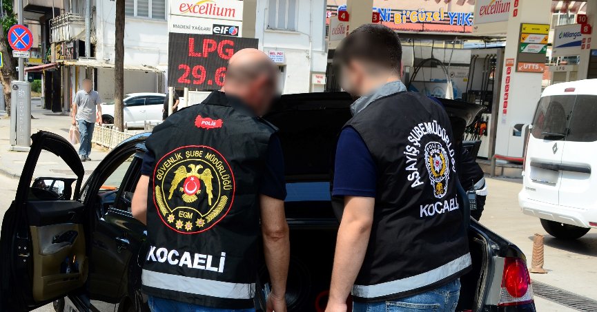 Aranan 50 şahıs yakalandı
