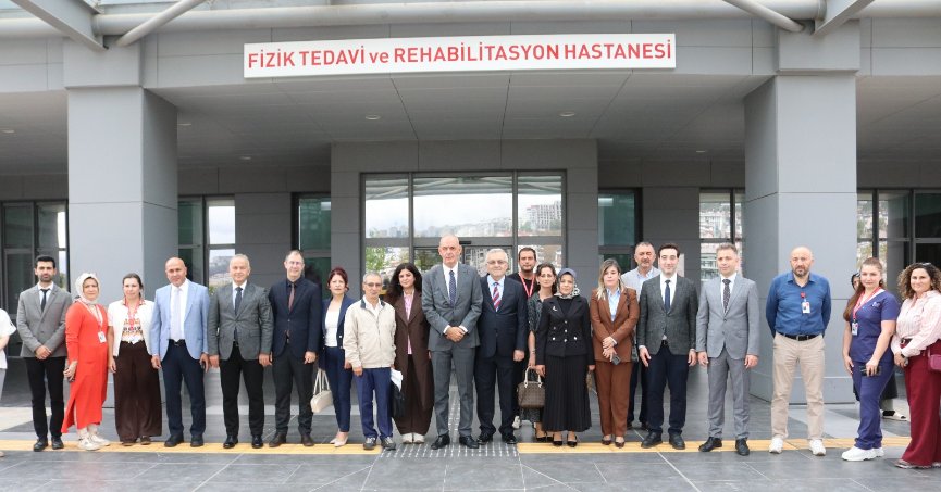 Çocukların Sağlıklı Gelişimi İçin Çok Disiplinli Destek: ÇÖZGEM