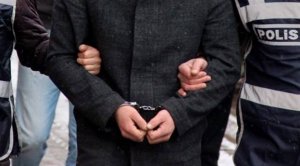 Fetöcü 2 polis yakalandı