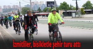 İzmitliler, bisikletle şehir turu attı