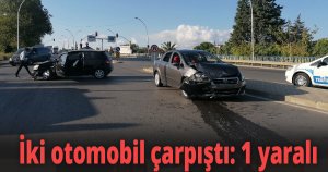 Kocaeli’de iki otomobil çarpıştı