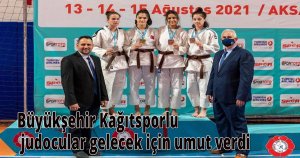 Büyükşehir Kağıtsporlu judocular gelecek için umut verdi