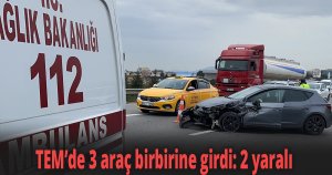 Sol şeritte duran araç zincirleme kazaya sebep oldu