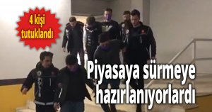 Piyasaya sürmeye hazırlanıyorlardı