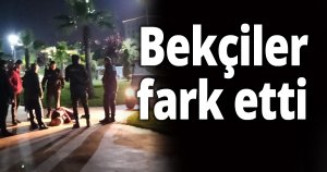 Yaşlı kadını kayalıklardan atlamaktan son anda kurtardılar