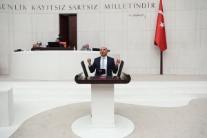 ÇAYIROVA’DAKİ RÜŞVET İDDİASI TBMM GENEL KURULUNDA