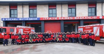 Büyükakın, Türkiye ve Kocaeli’nin kahramanlarını ziyaret etti