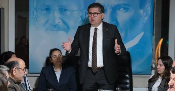 CHP iktidarında tek bir çocuk bile yatağa aç girmeyecek!