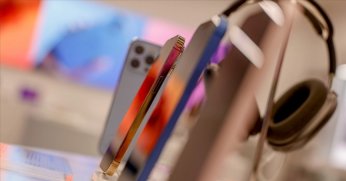 İthal cep telefonlarındaki gümrük fiyatı zammı iptal