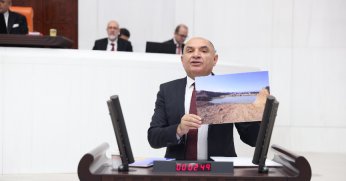 TARHAN 'DURAĞI VAR, METROSU YOK'