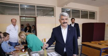 Milletvekili oldu, ilk icraatında yine öğrencilerin isteğini yerine getirdi