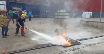 Büyükşehir İtfaiyesi eğitimlerine devam ediyor