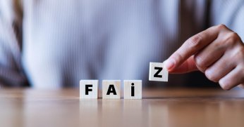 VATANDAŞ BANKALARA VE FAİZE ÇALIŞIYOR! 