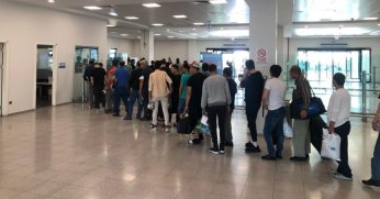 72 kaçak göçmen sınır dışı edildi