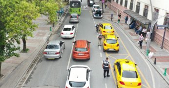 Büyükşehir ticari taksileri denetliyor