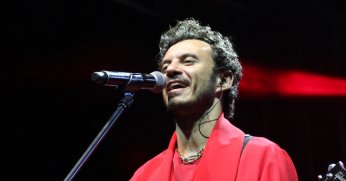 Buray, Darıca’da müzik dolu bir gece yaşattı