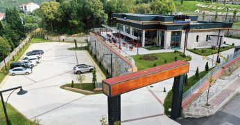 Karamürsel Seyir Terası misafirlerini ağırlıyor