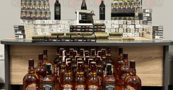 Körfez'de kaçak sigara ve içki operasyonu