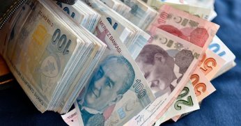 Para parayı çekiyor... 