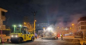 Yunus Emre Caddesinde üstyapı tamamlanma aşamasına geldi