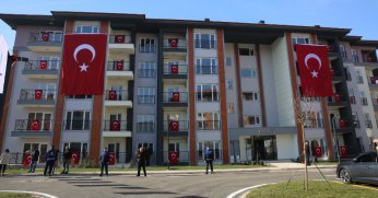 Sağlıkkent Konutları’nda anahtarlar teslim edildi