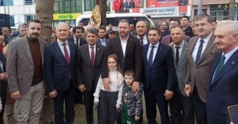 İyi Parti’den istifa eden Ahmet Çakmak CHP’ye katıldı